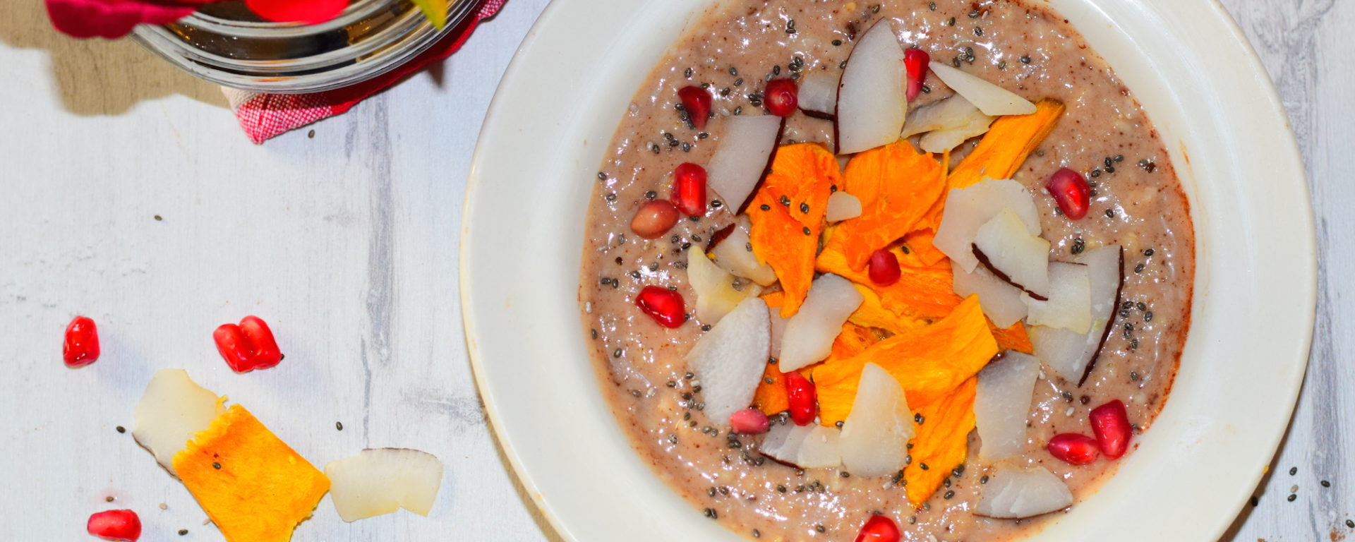 Cacao Porridge - A simple and delicious healthy winter breakfast recipe from MyNutriCounter!