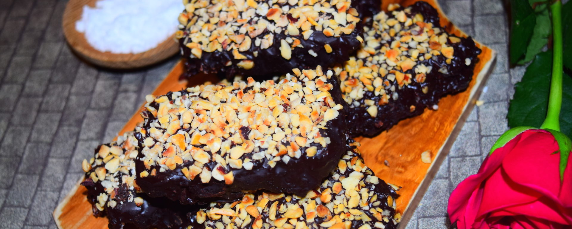 Coconut Chocolate Bars by MyNutriCounter