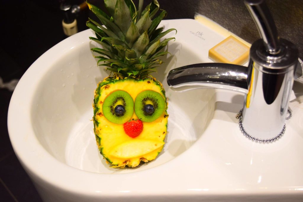 Presley the Pineapple Food Art by MyNutriCounter