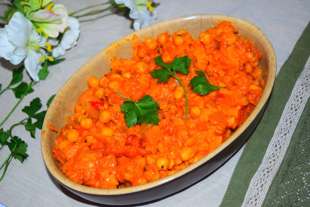 Healthy chickpea and sweet potato stew recipe from MyNutriCounter